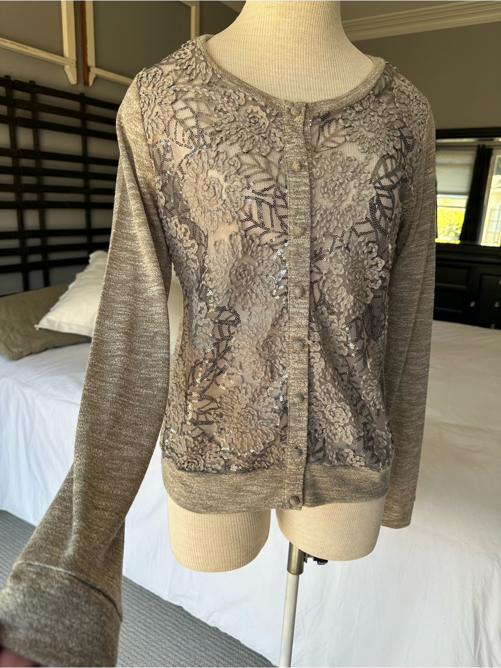 A'Reve Anthropologie taupe/gray sequin & lace cardigan, size large - Picture 3 of 13
